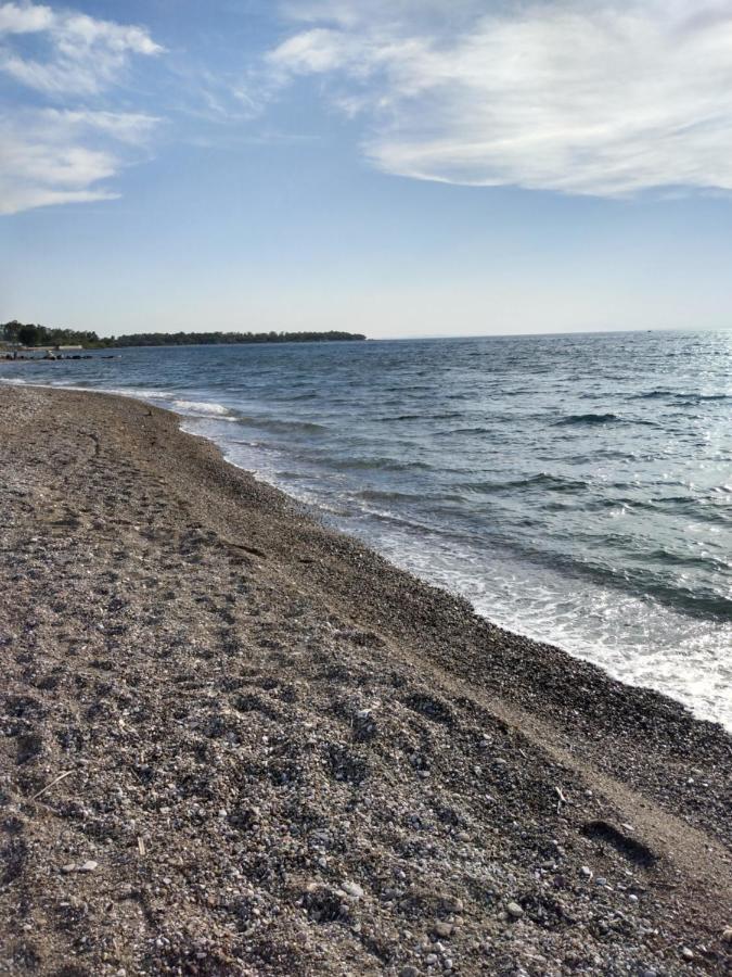 My Sunny Low Home Patras Buitenkant foto